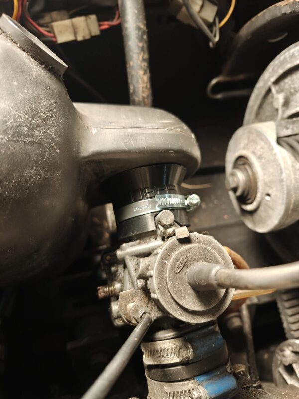 TPU-liitoskumi imupöntön ja kaasarin väliin – Rotax 5393310