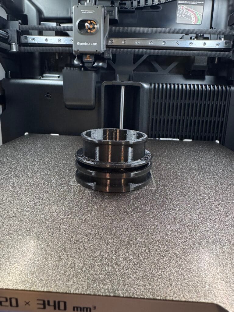 Skidoo Kaasuttimen ilmanottoadapter OEM 570043600