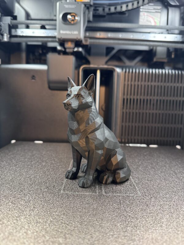 Polygon Istuva Saksanpaimenkoira